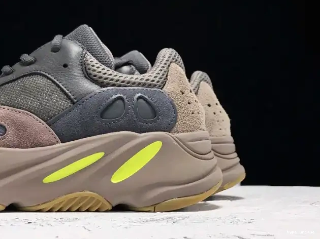 hype Runner Yeezy 